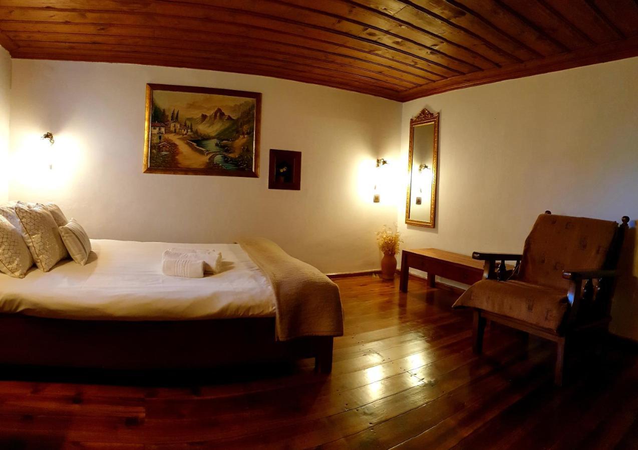 Astraka Guesthouse I ปาปิงโก ภายนอก รูปภาพ