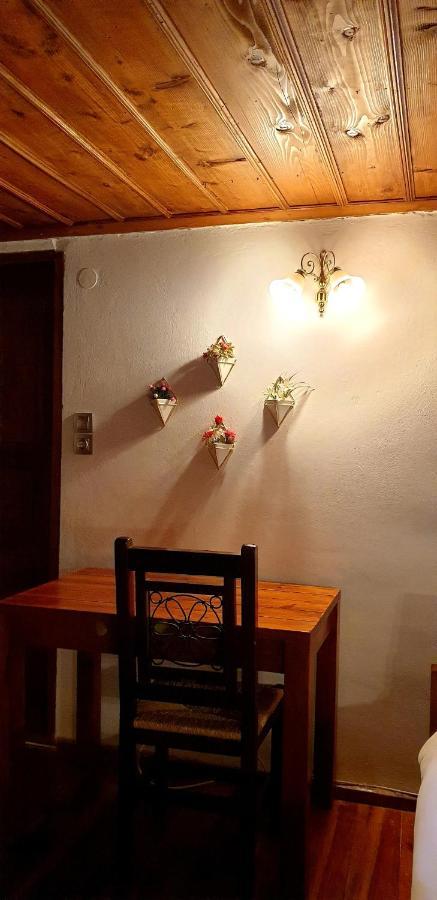 Astraka Guesthouse I ปาปิงโก ภายนอก รูปภาพ